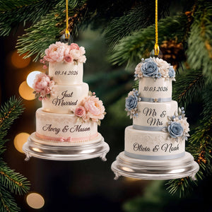 Personalized First Christmas Married Ornament, 2026 Mr and Mrs Cake Gifts