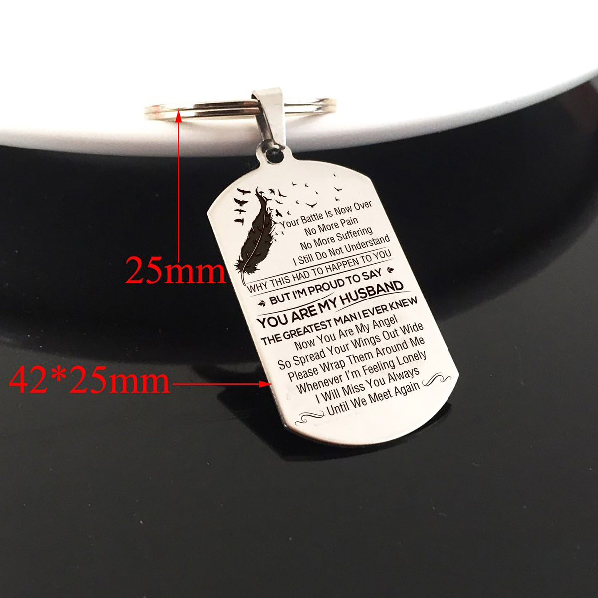 WIDOW - THE GREATEST MAN - KEYCHAIN